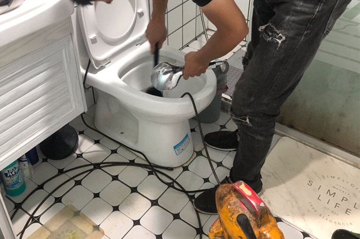 临泉专业下水道打捞手机戒子项链等物品